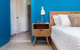 Anemi Blue Apt, Suitable Up To 4, Near The Beach!