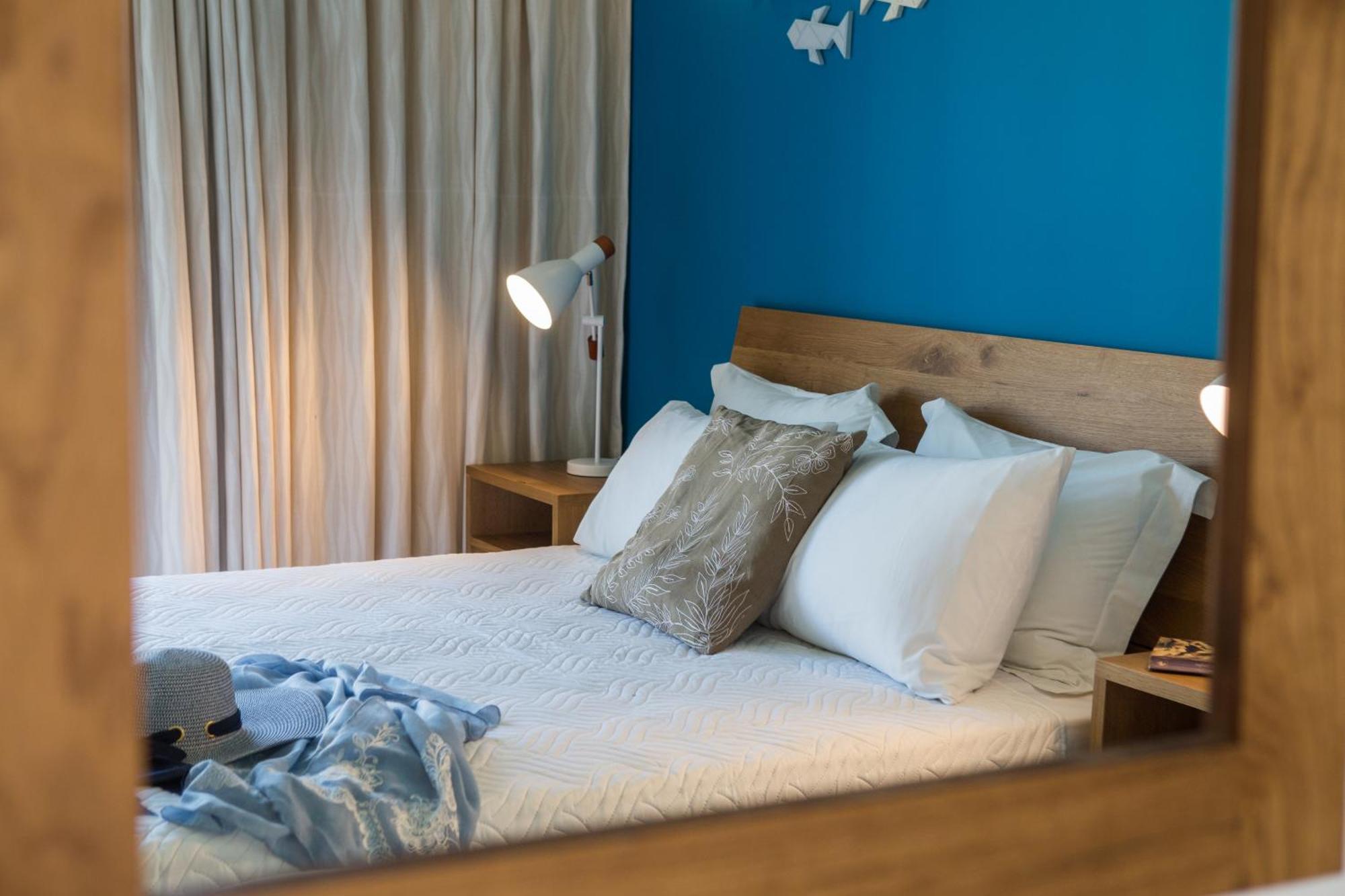 Anemi Blue Apt, Suitable Up To 4, Near The Beach! Rethymno Esterno foto
